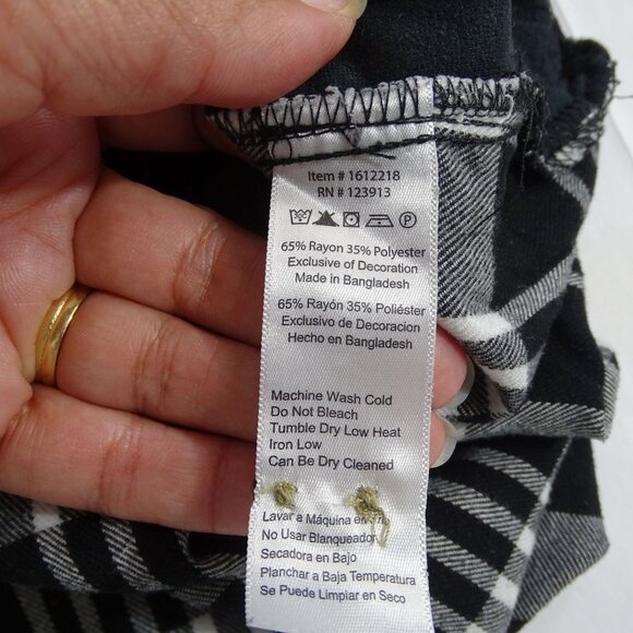 Jachs Girlfriend Black White Plaid Flannel Button Up Shirt Women Size S Pockets - Picture 5 of 12